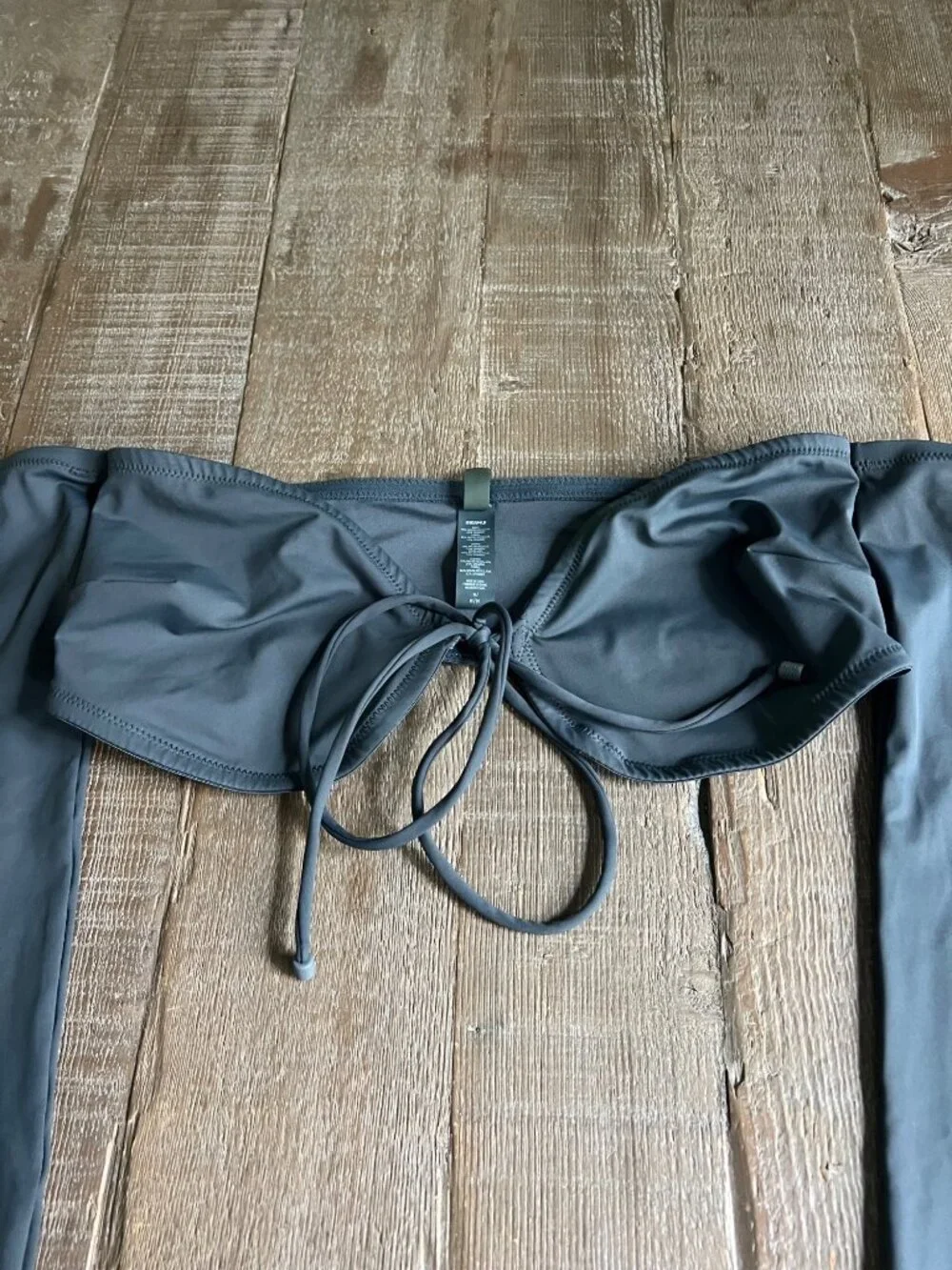 SKIMS SWIM LONG SLEEVE UNDERWIRE BIKINI TOP SIZE M
